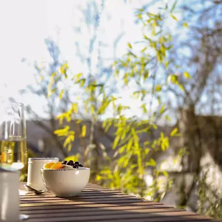 Pool-loft-wandern-erholen-sauna-siebengebirge Erpel